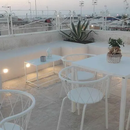 Πανσιόν Dimora Maio 4*