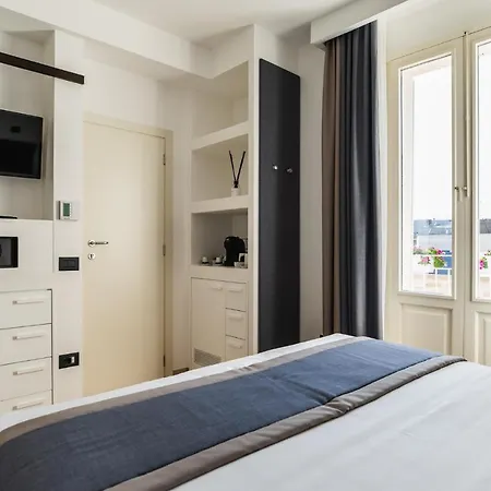 Pensionat Dimora Maio 4*